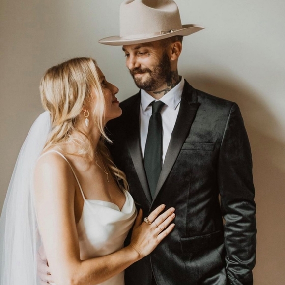 Fame and Partners Strappy Draped Gown Size 12 - Picture 2 of 11